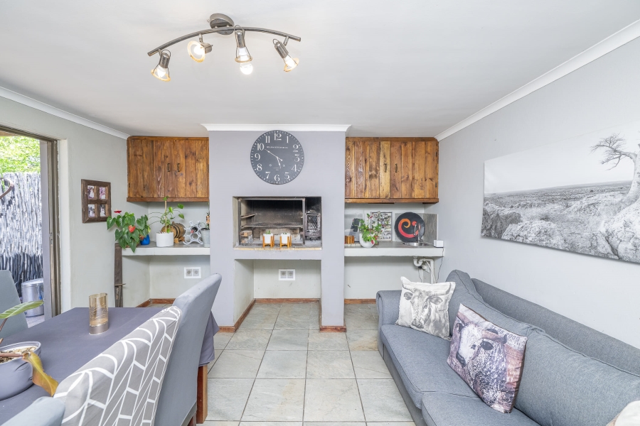 3 Bedroom Property for Sale in Viking Village Western Cape